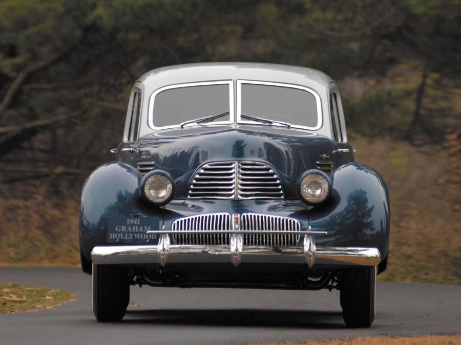  Graham Model 113 Custom Hollywood Supercharged Sedan 1941 года  (фото 32 из 53)